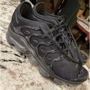 Women’s Nike VaporMax
